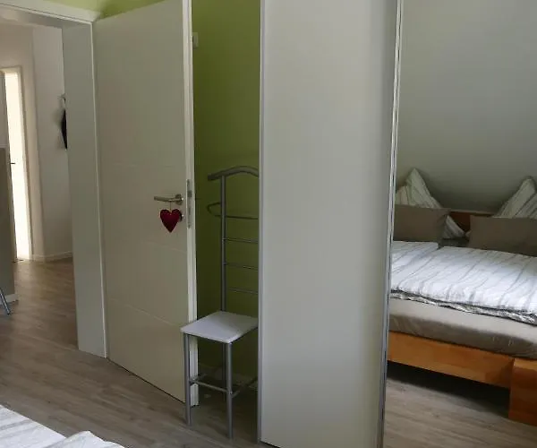 Haus Am Calmont Apartamento *